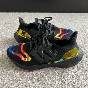 Adidas Ultraboost 22 Linear Energy